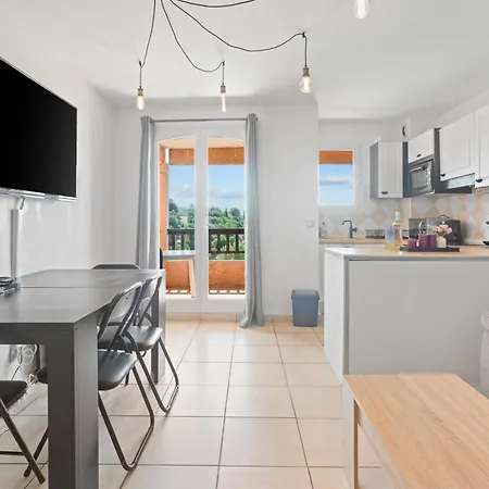 3 Pièces Vue * Roquebrune-sur Argens